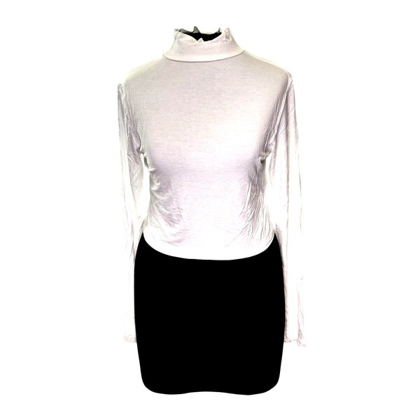 White Long-Sleeve Mock Neck Stretch Top By Trendy - Picture 1 of 10